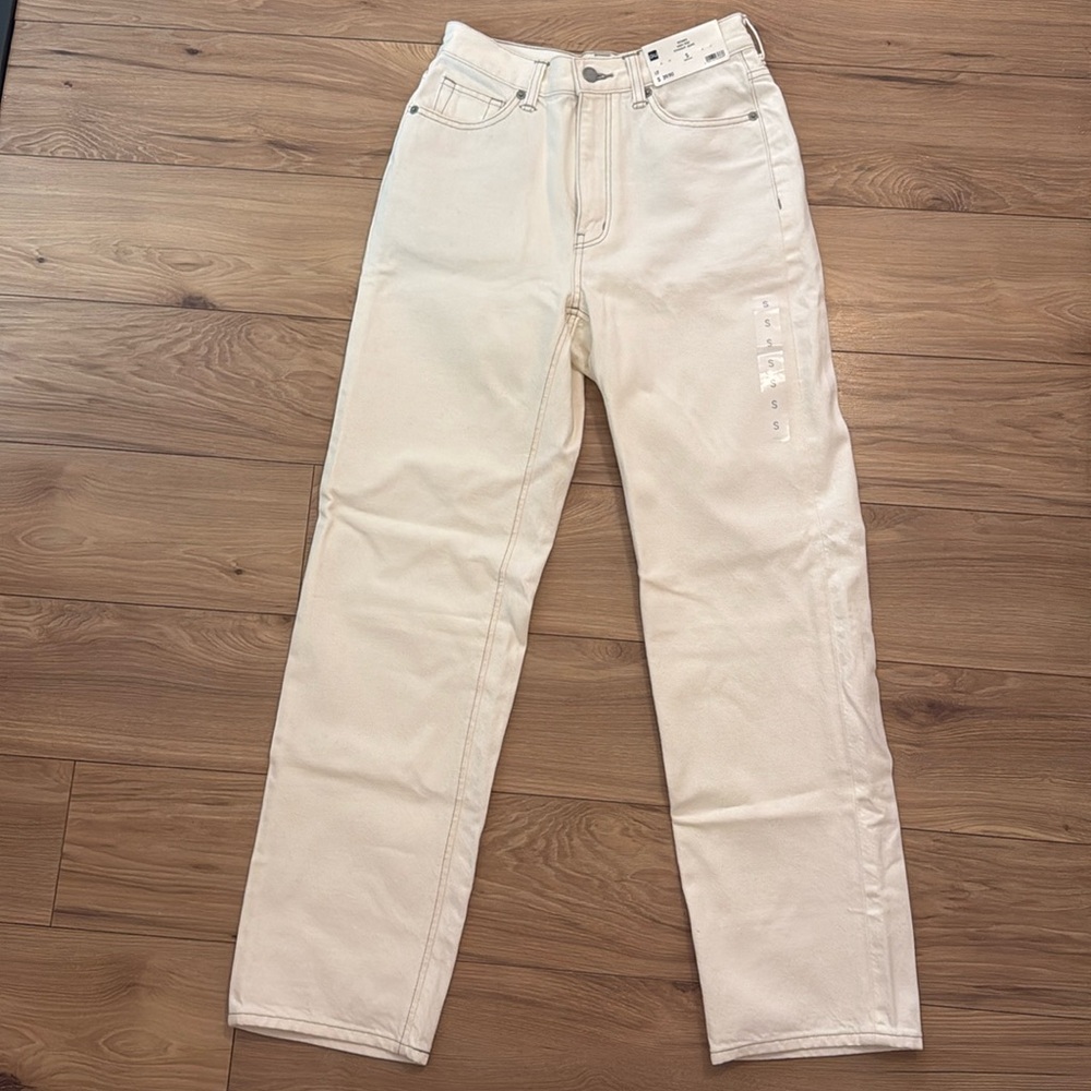 BNWT GU high rise straight jeans
